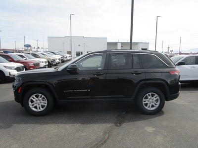 2023 Jeep Grand Cherokee Laredo