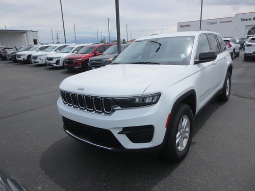 2023 Jeep Grand Cherokee Laredo