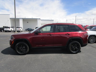 2025 Jeep Grand Cherokee Altitude