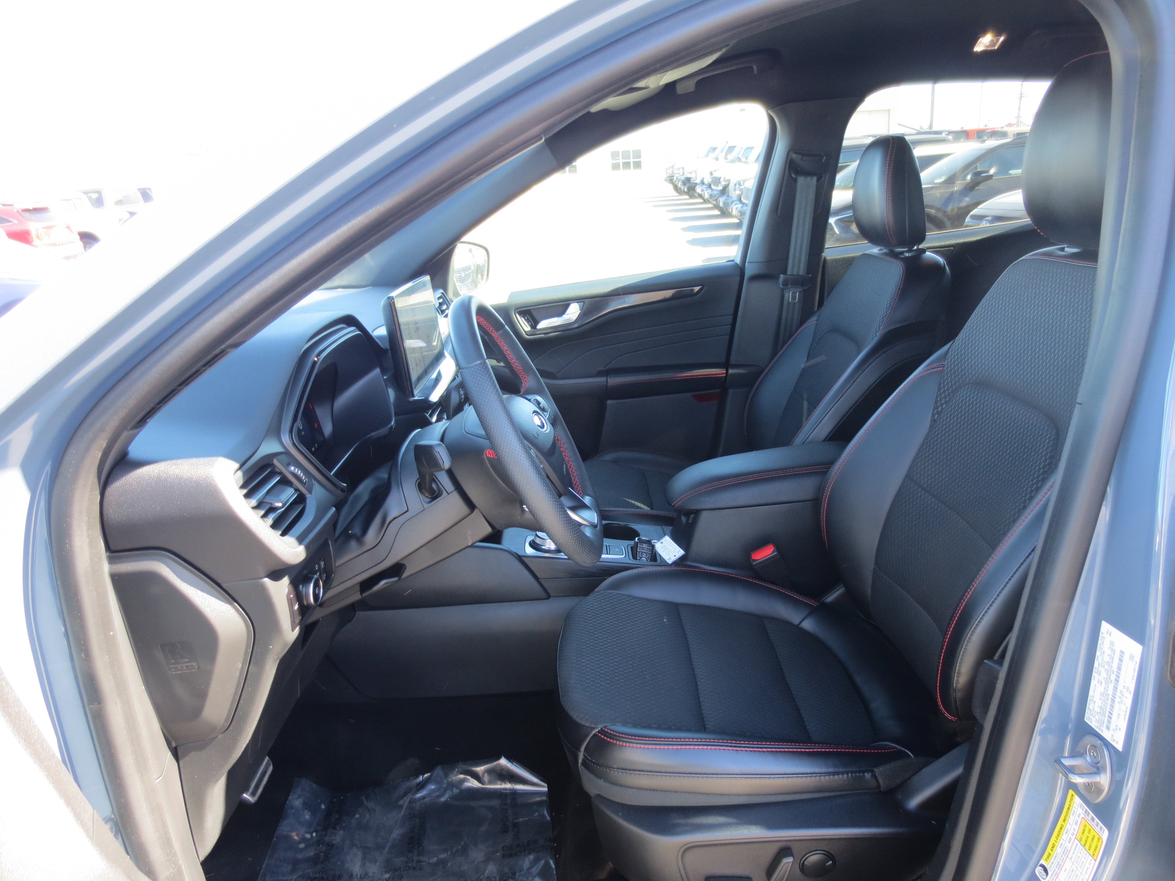 2023 Ford Escape ST-Line Elite