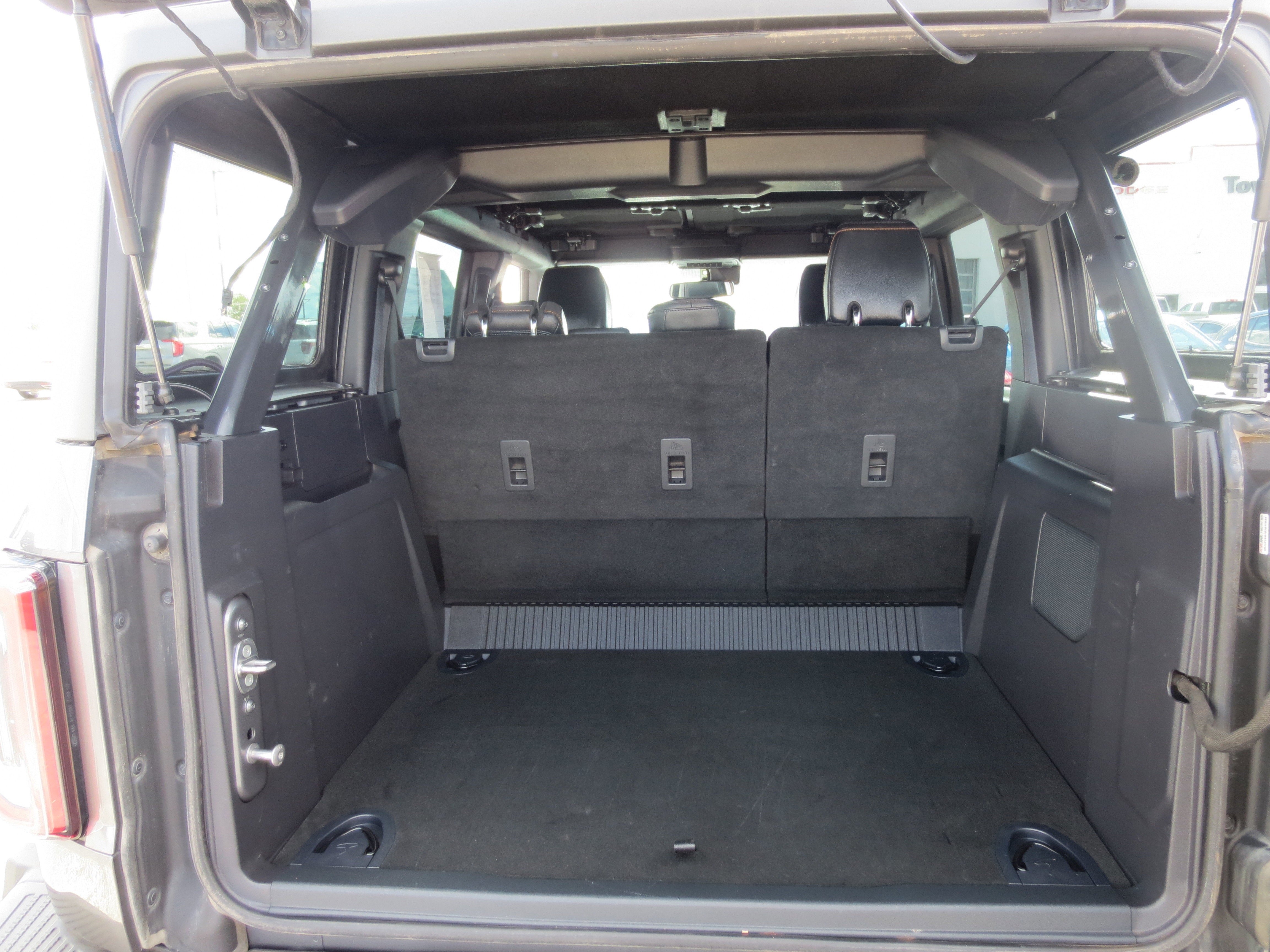 2023 Ford Bronco Base