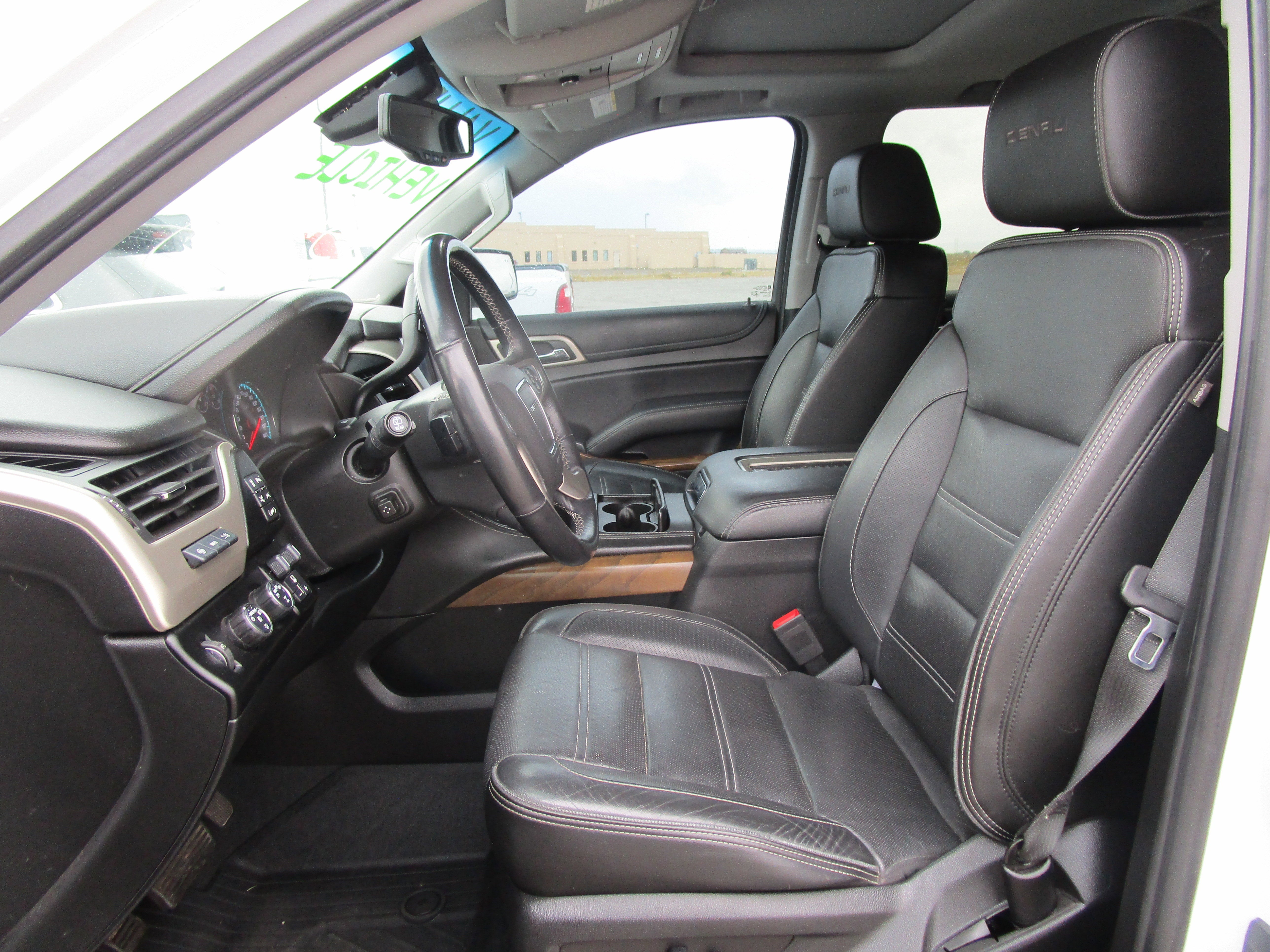 2020 GMC Yukon Denali