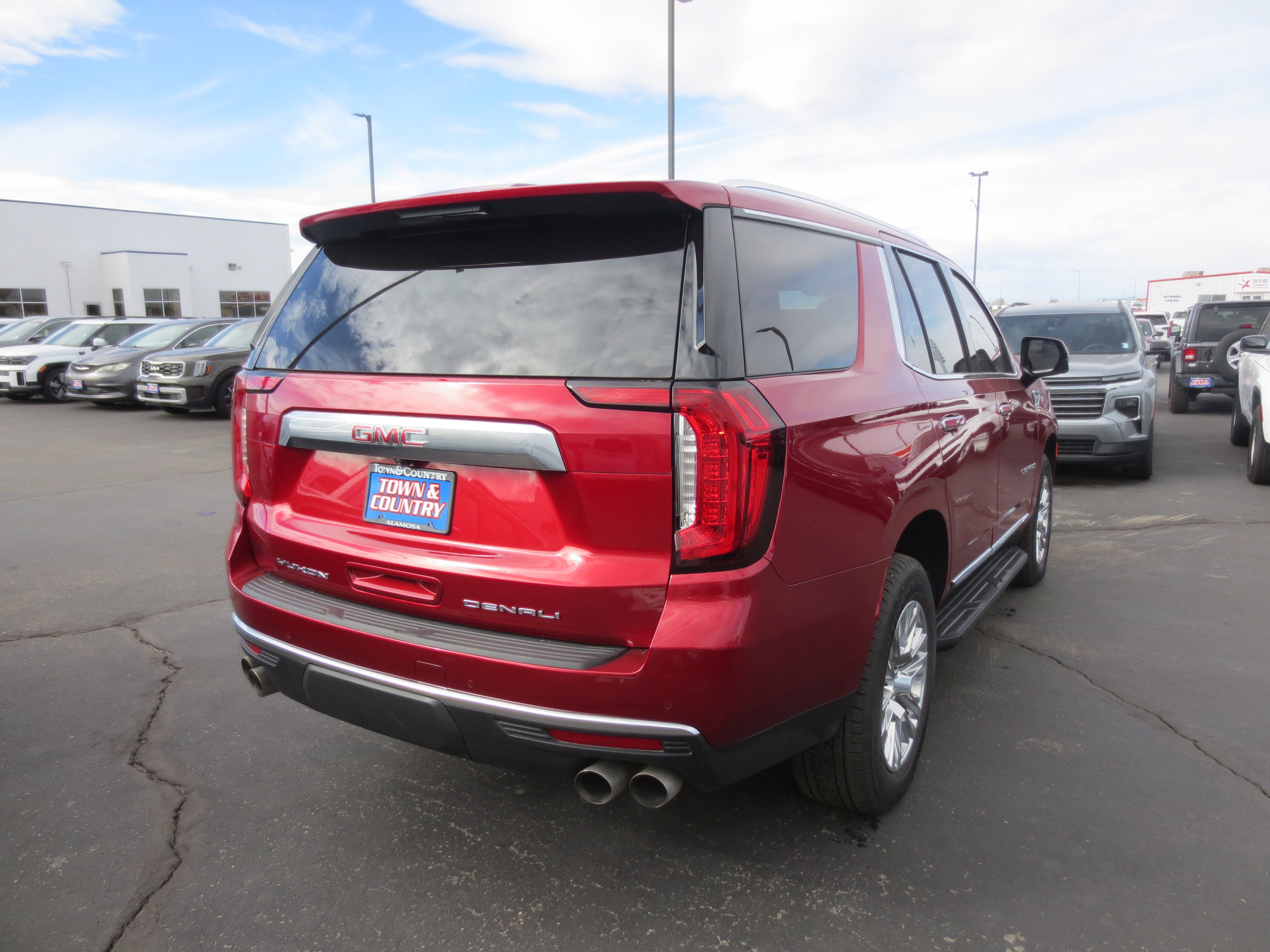 2024 GMC Yukon Denali