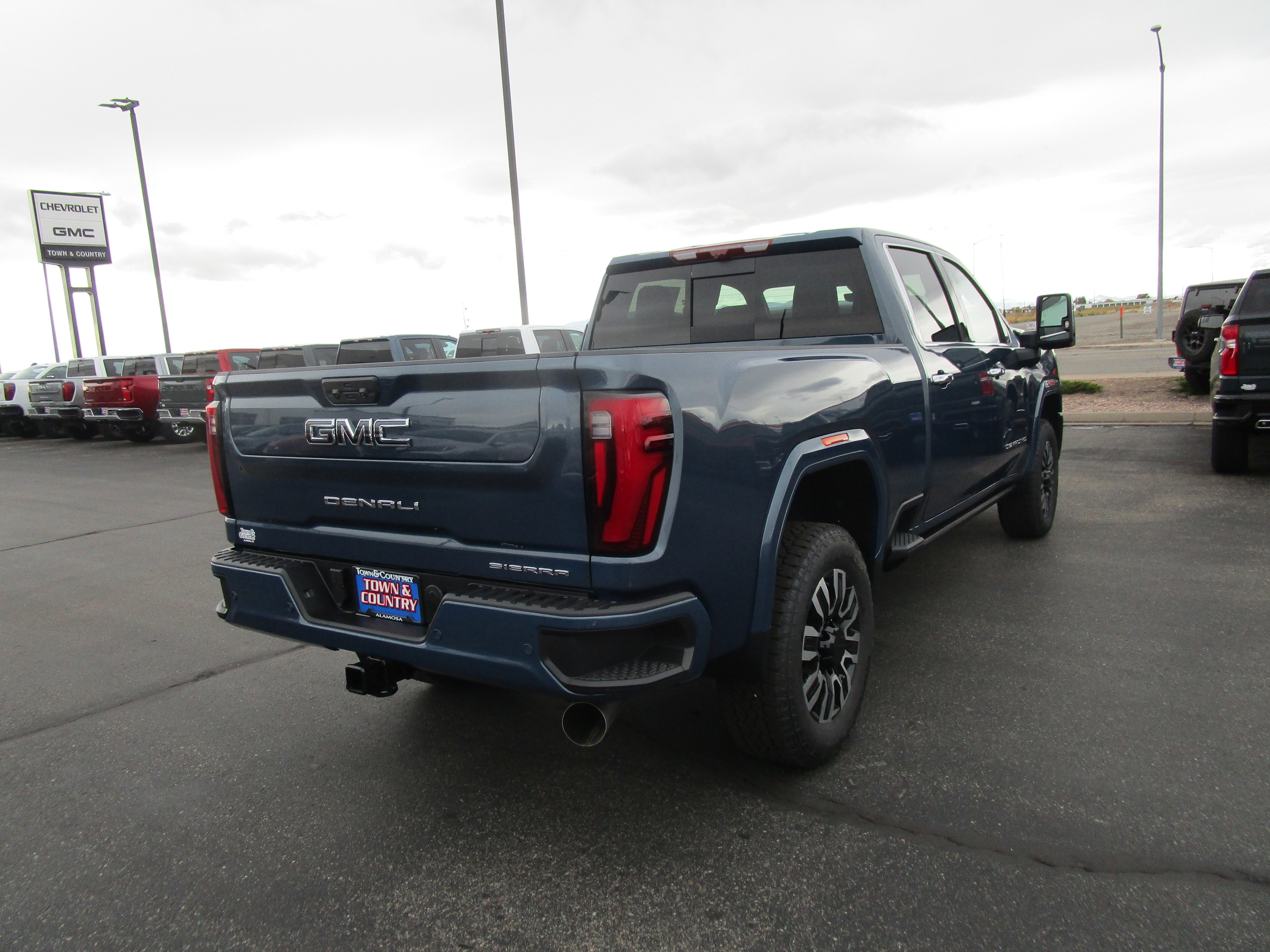 2026 GMC Sierra 2500 HD Denali Ultimate