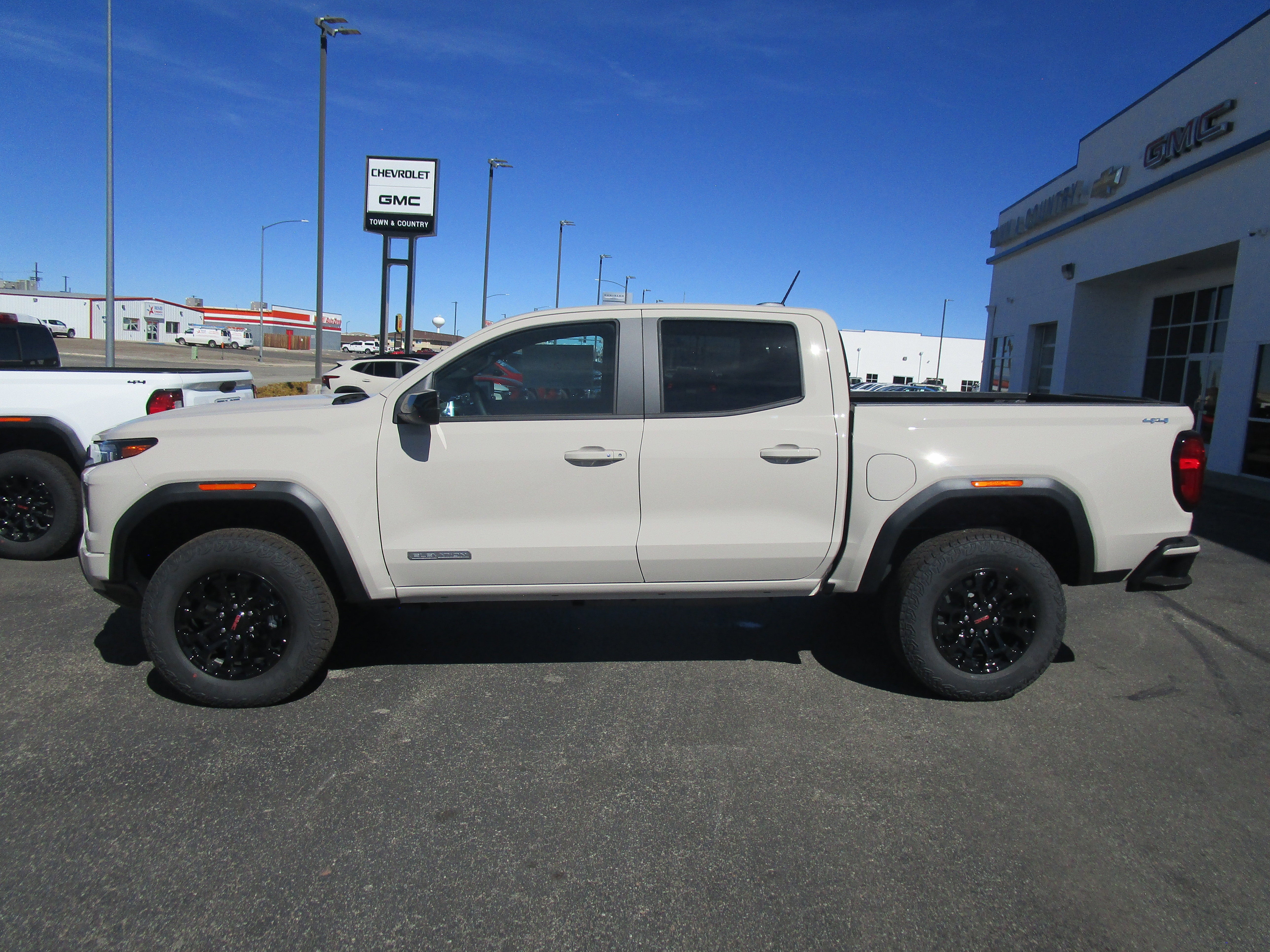 2026 GMC Canyon Elevation