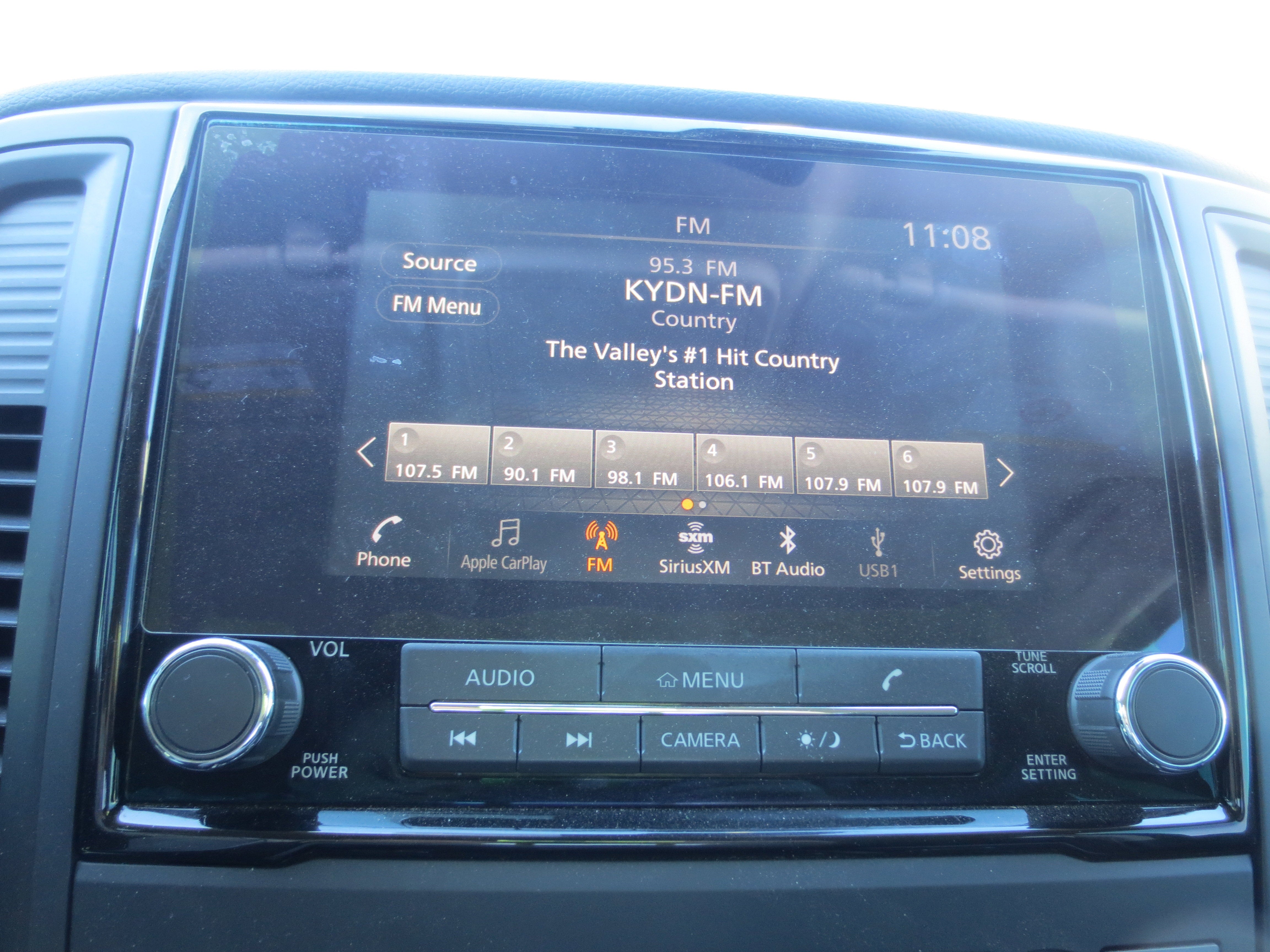 2024 Nissan Titan XD SV