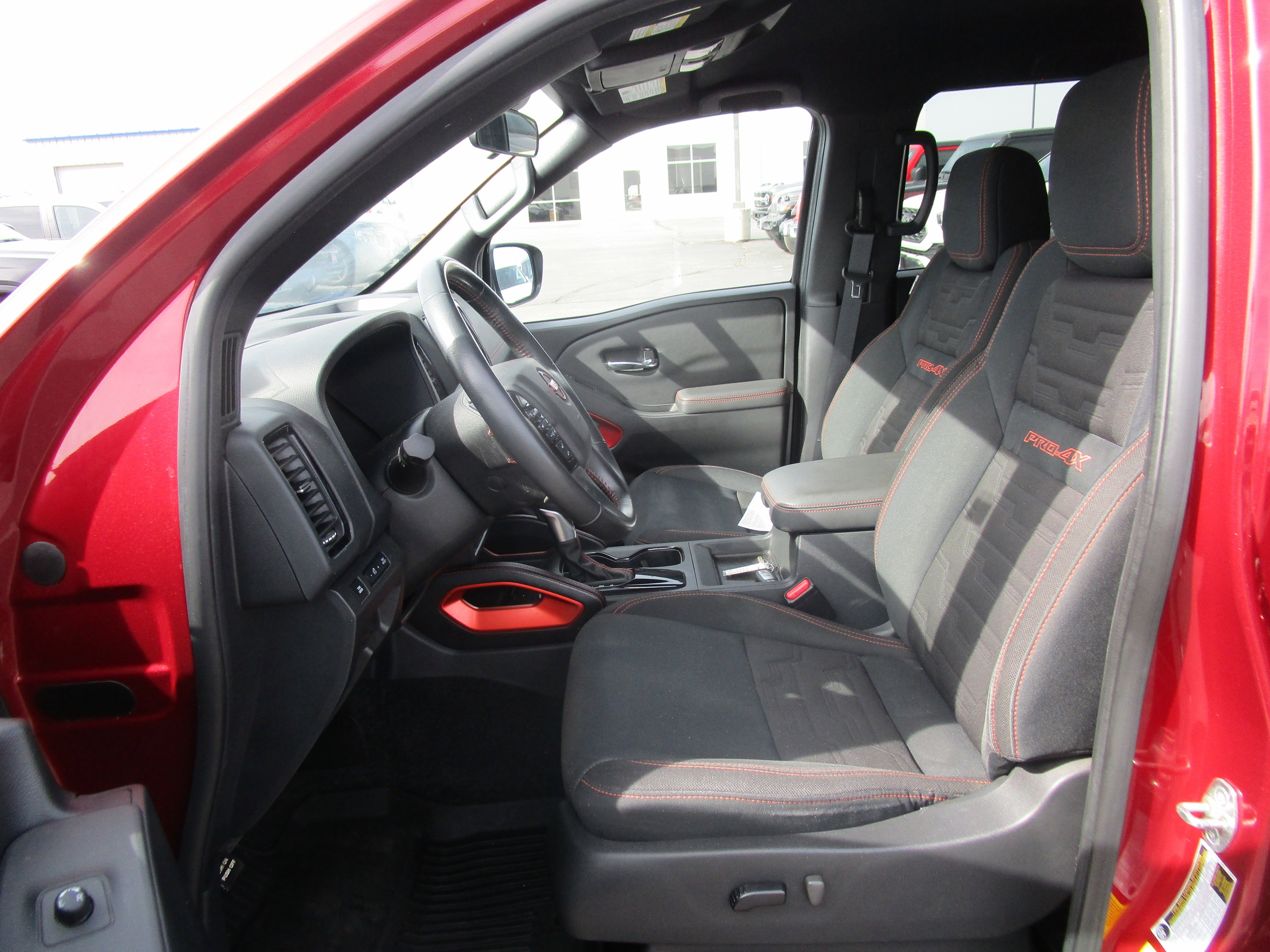 2022 Nissan Frontier PRO-4X