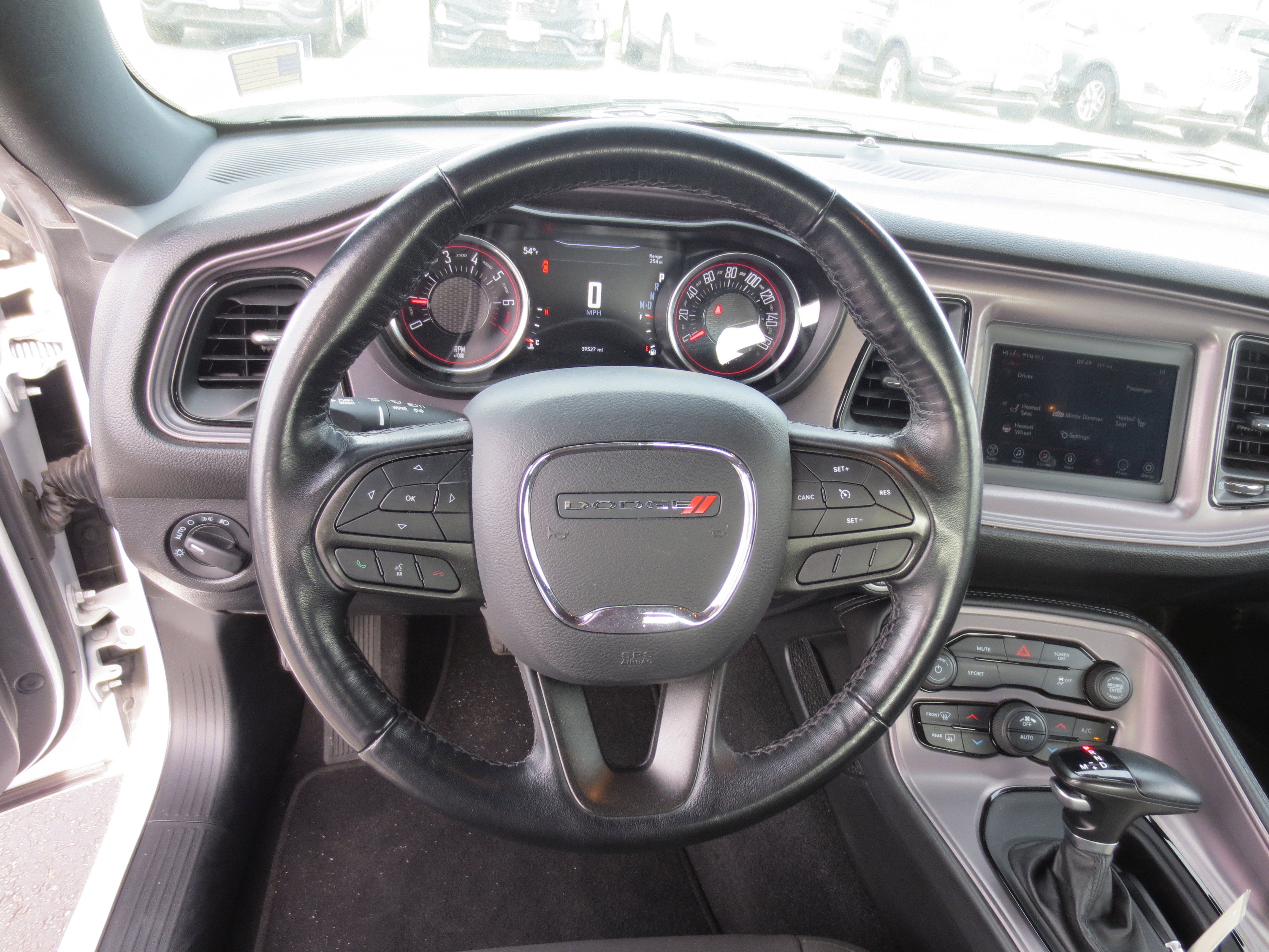 2023 Dodge Challenger SXT