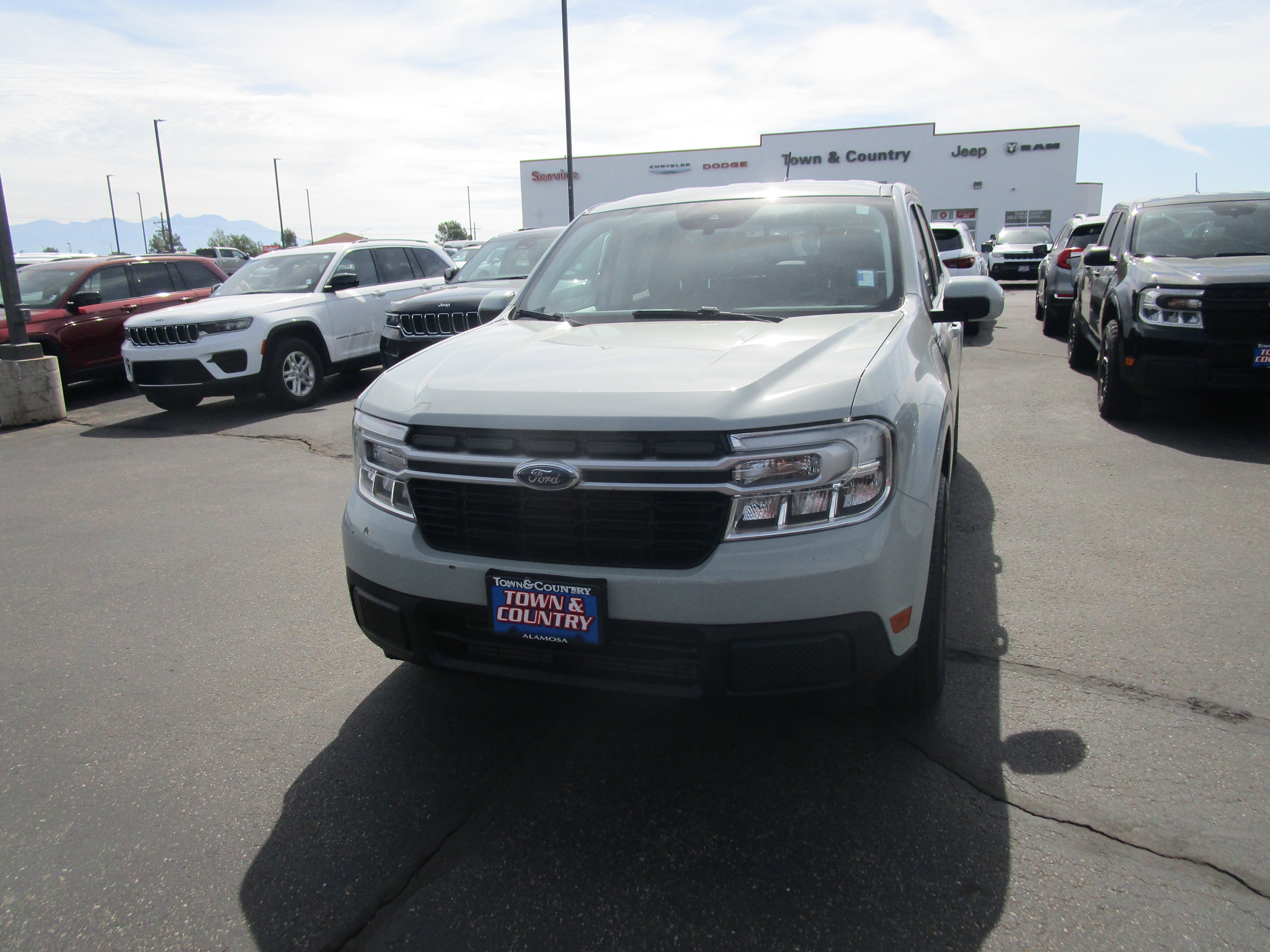 2023 Ford Maverick XL