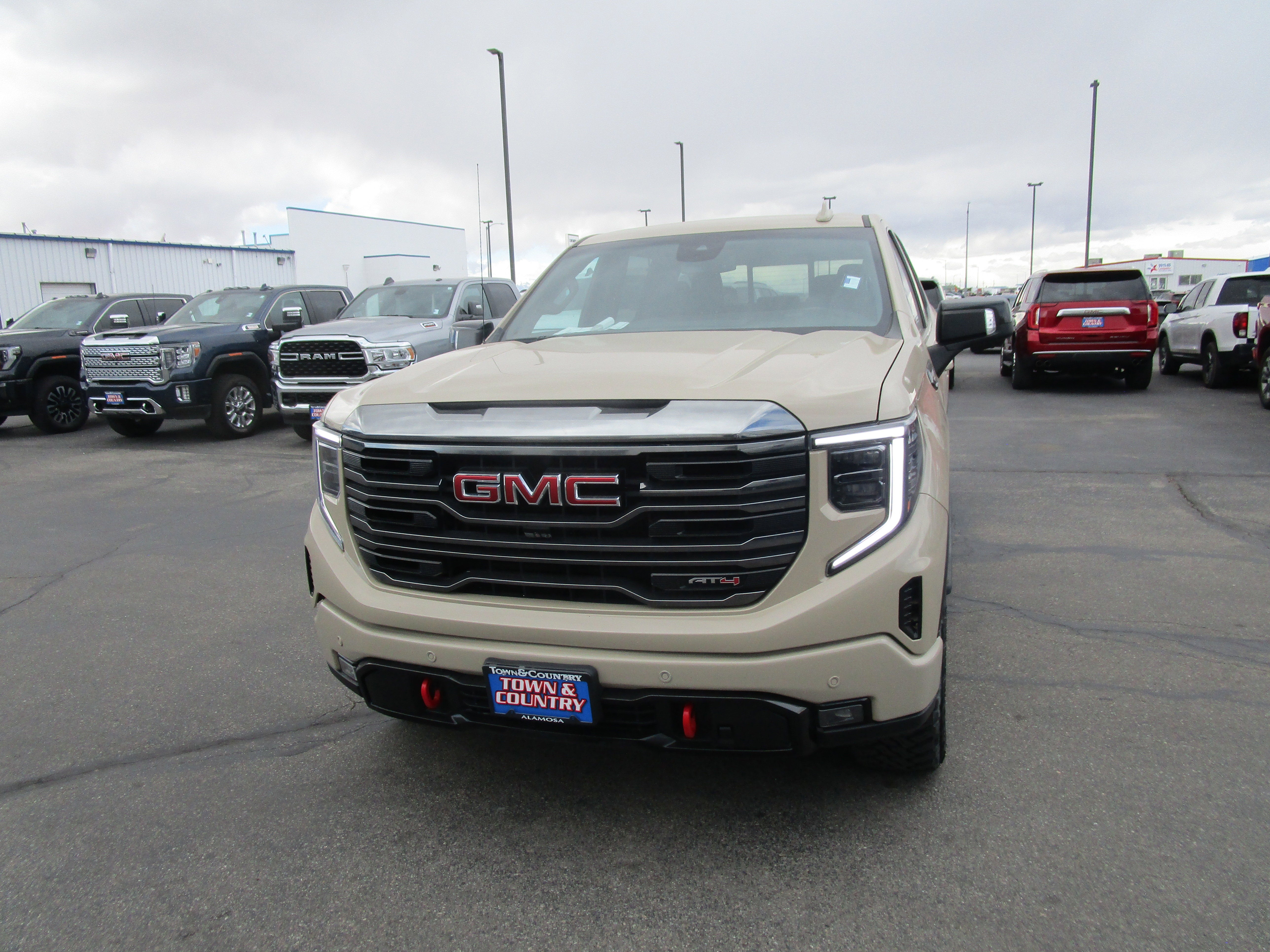 2023 GMC Sierra 1500 AT4
