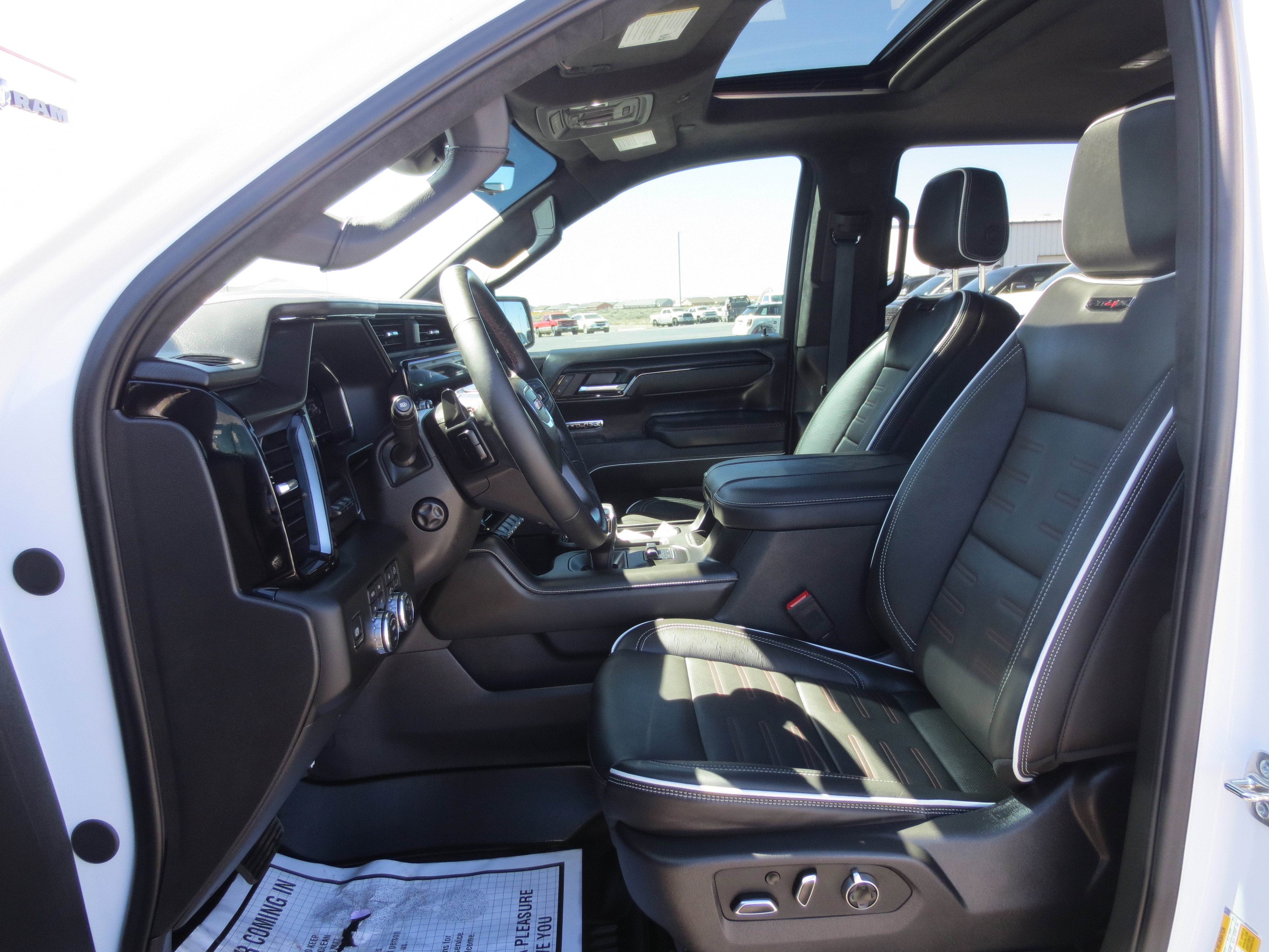 2025 GMC Sierra 1500 AT4X