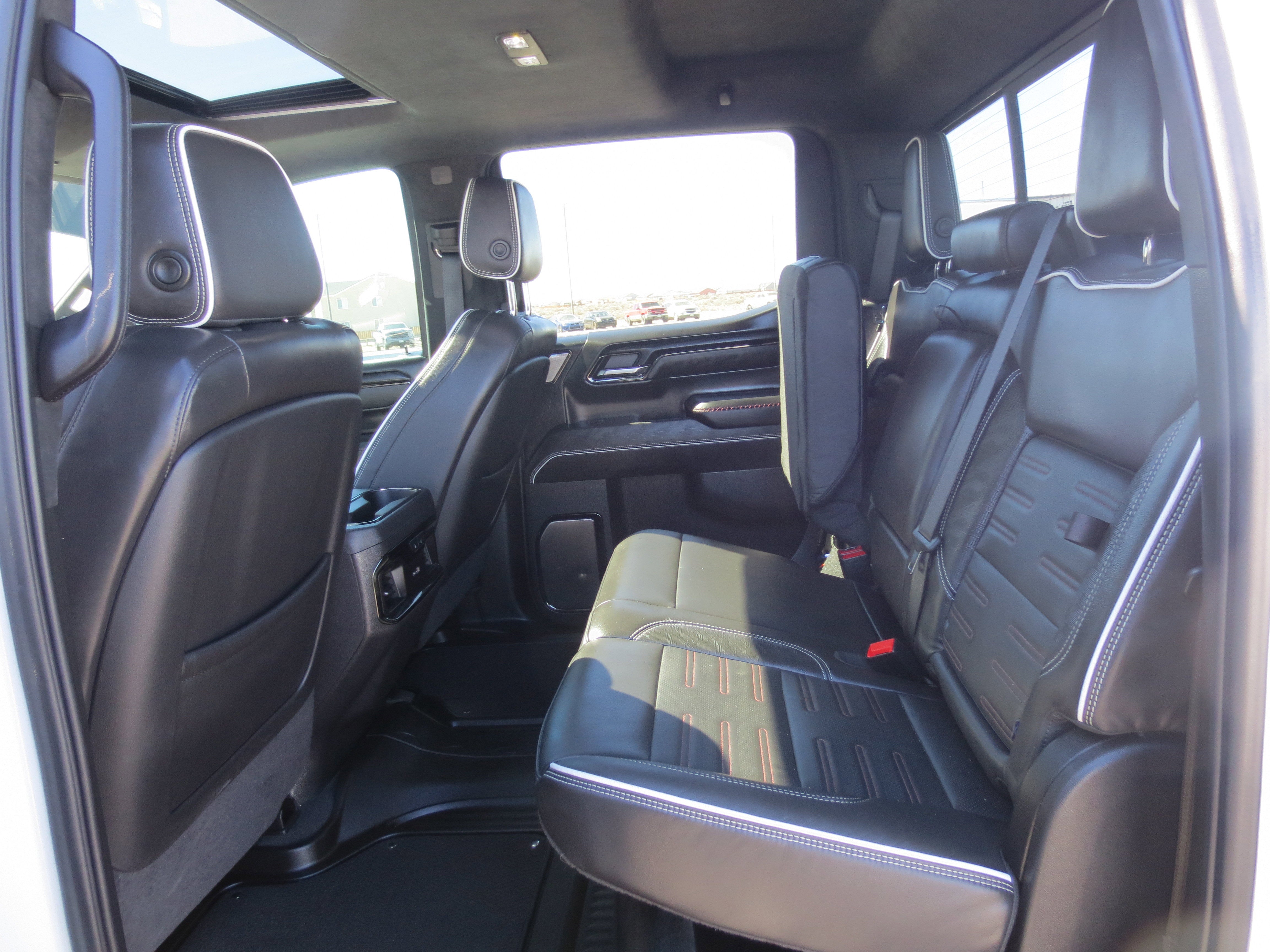 2025 GMC Sierra 1500 AT4X