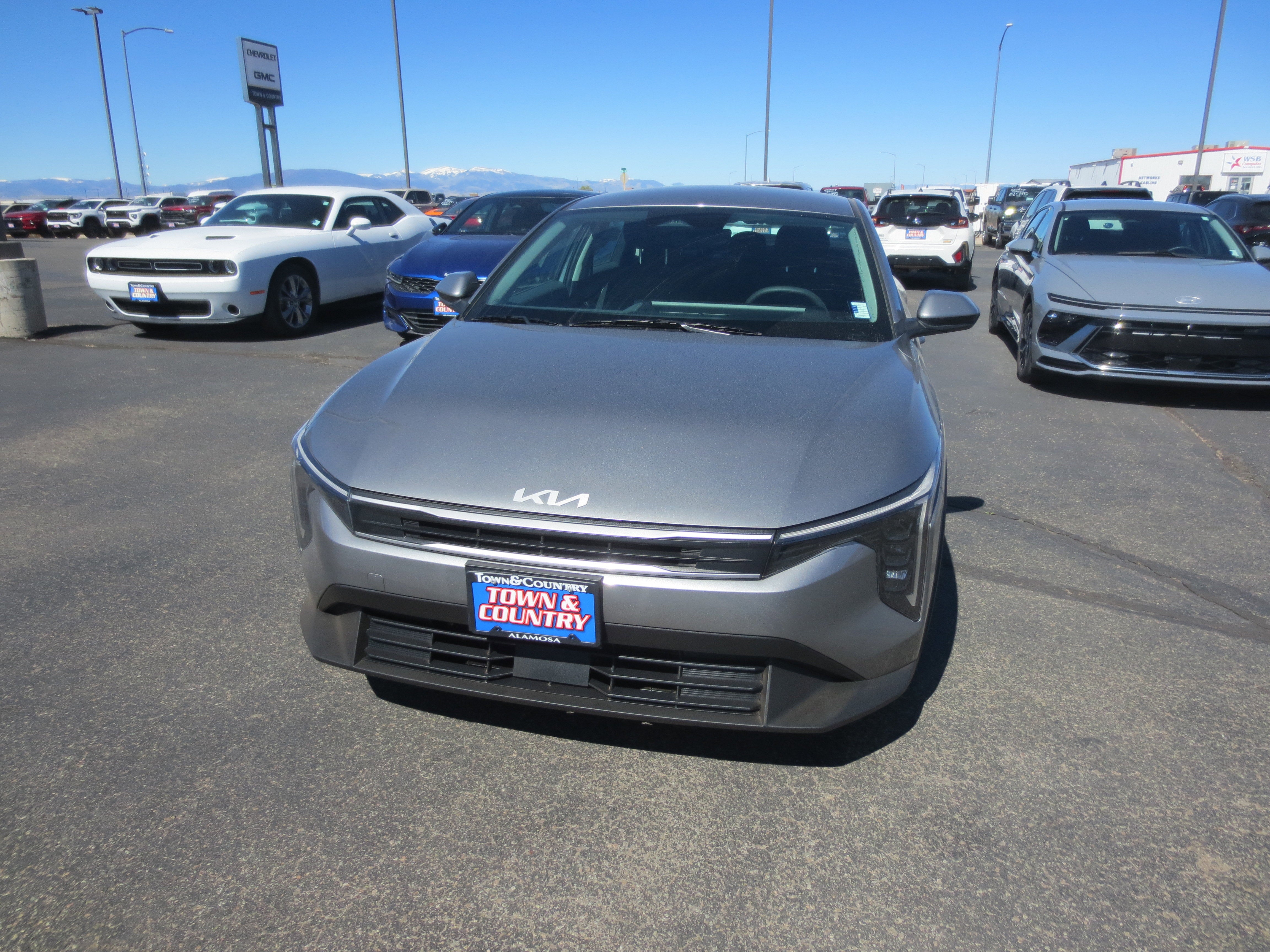 2025 Kia K4 LXS