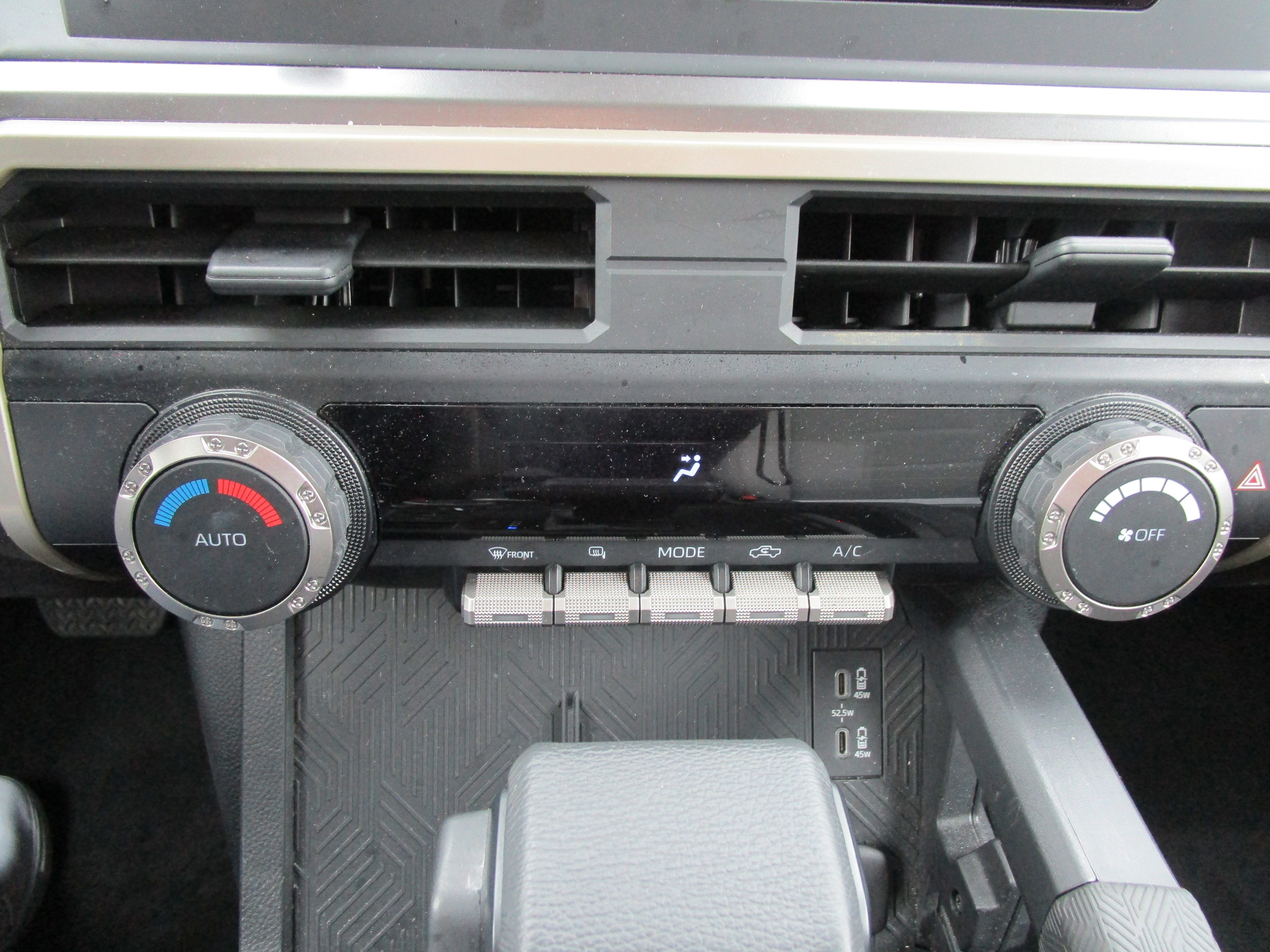 2025 Toyota Tacoma 4WD SR