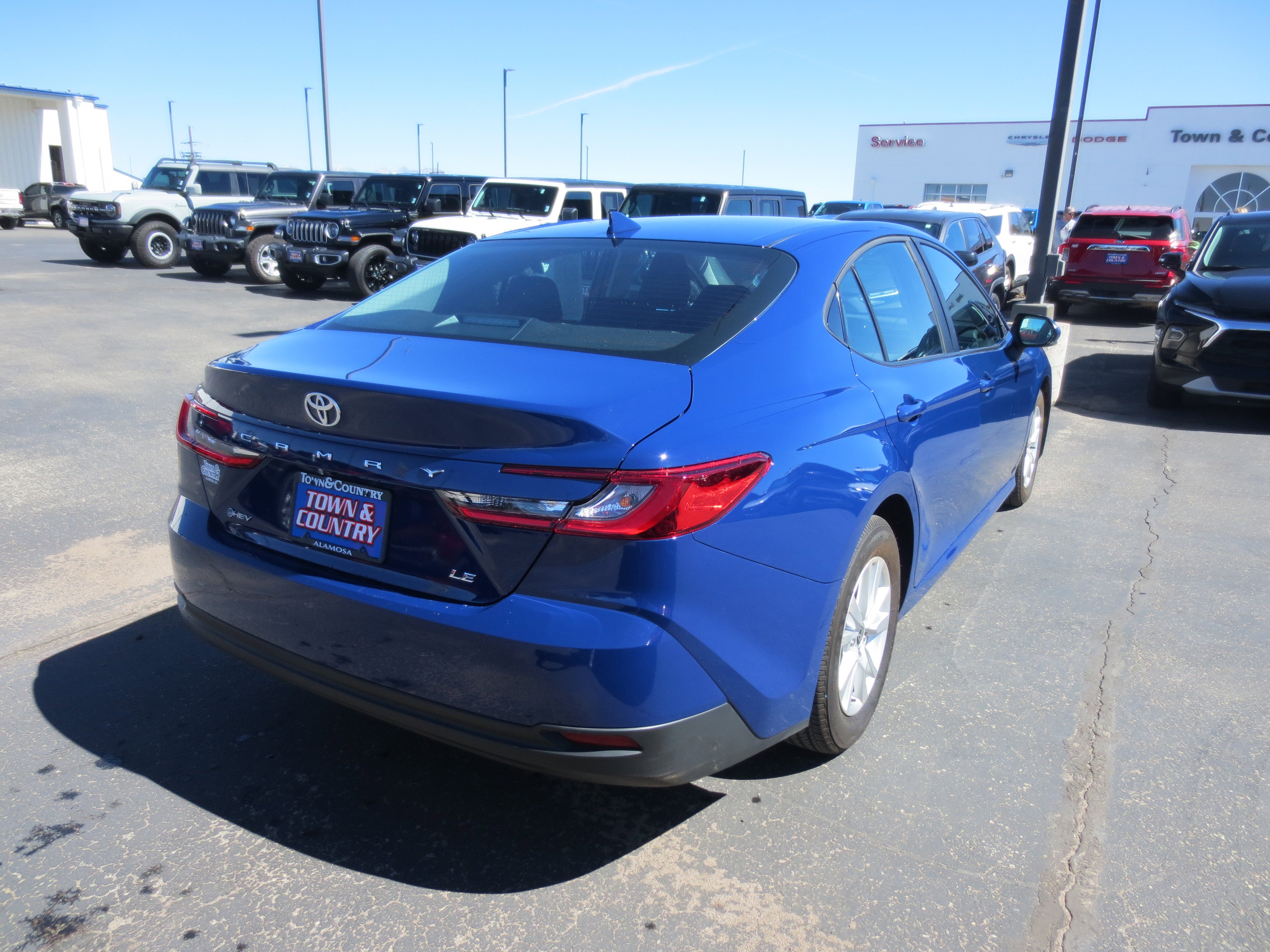2025 Toyota Camry LE