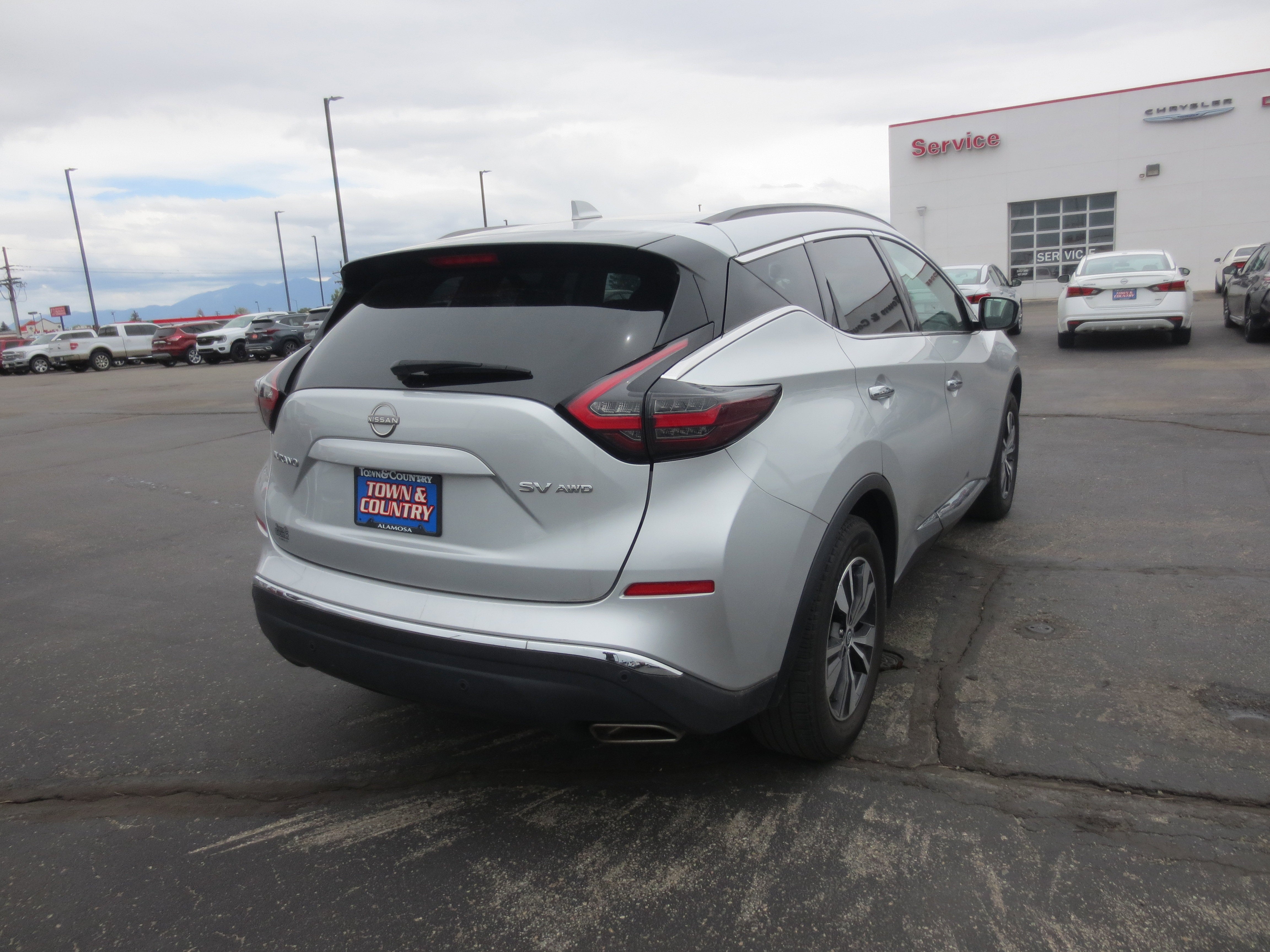 2023 Nissan Murano SV