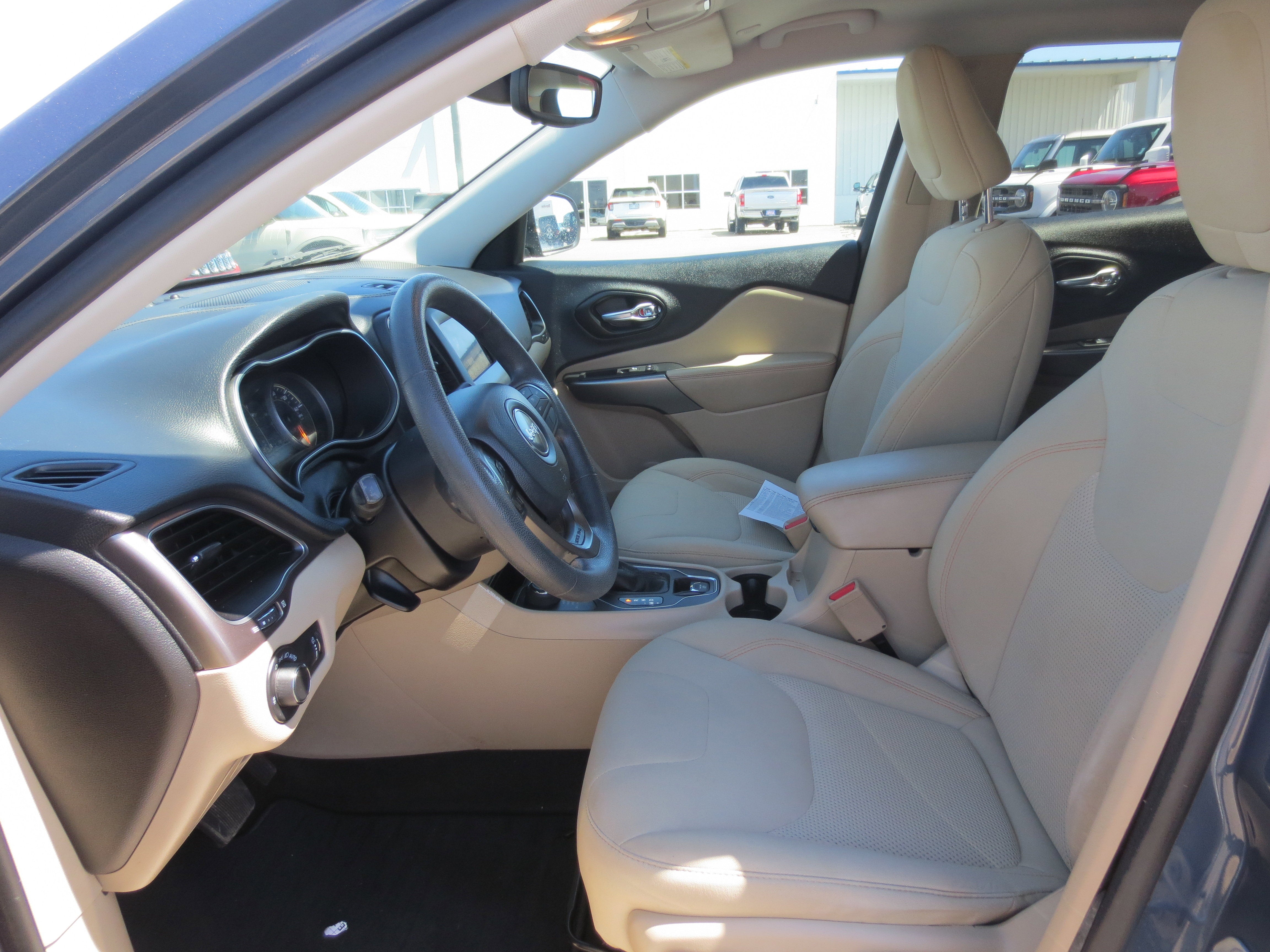 2021 Jeep Cherokee Latitude