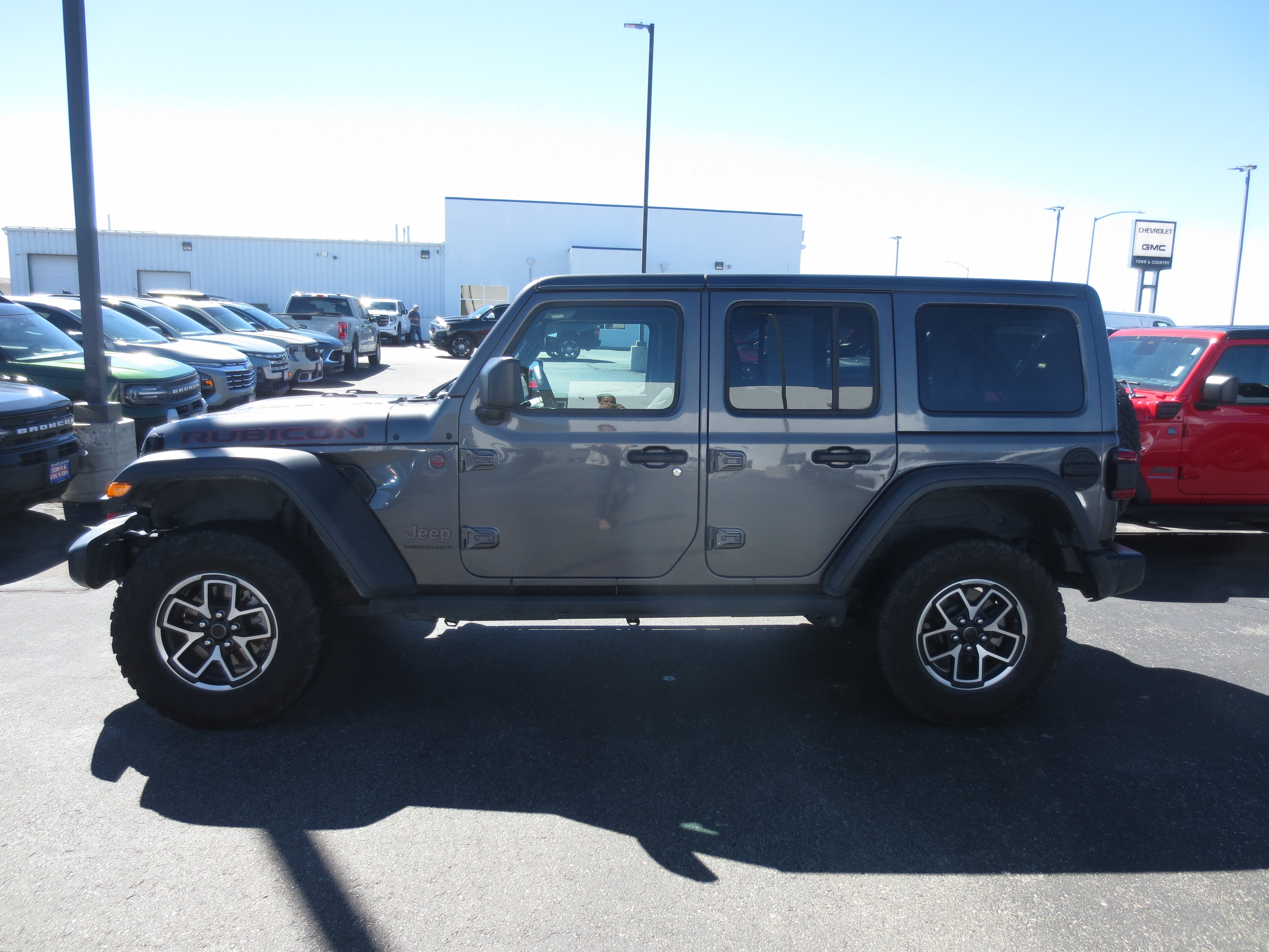 2025 Jeep Wrangler Rubicon