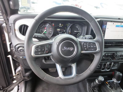 2025 Jeep Wrangler 4xe Sahara