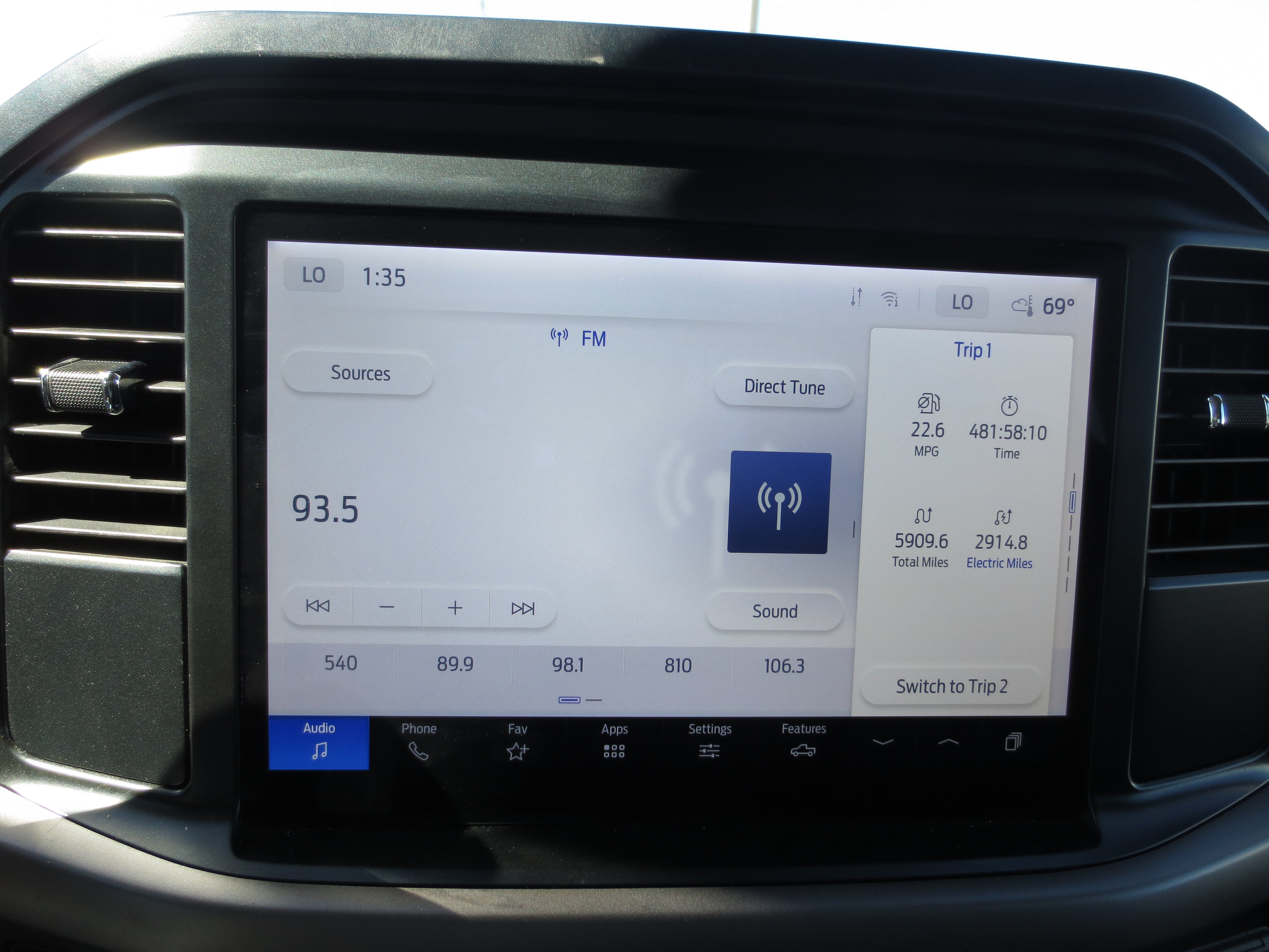 2025 Ford F-150 XL Hybrid