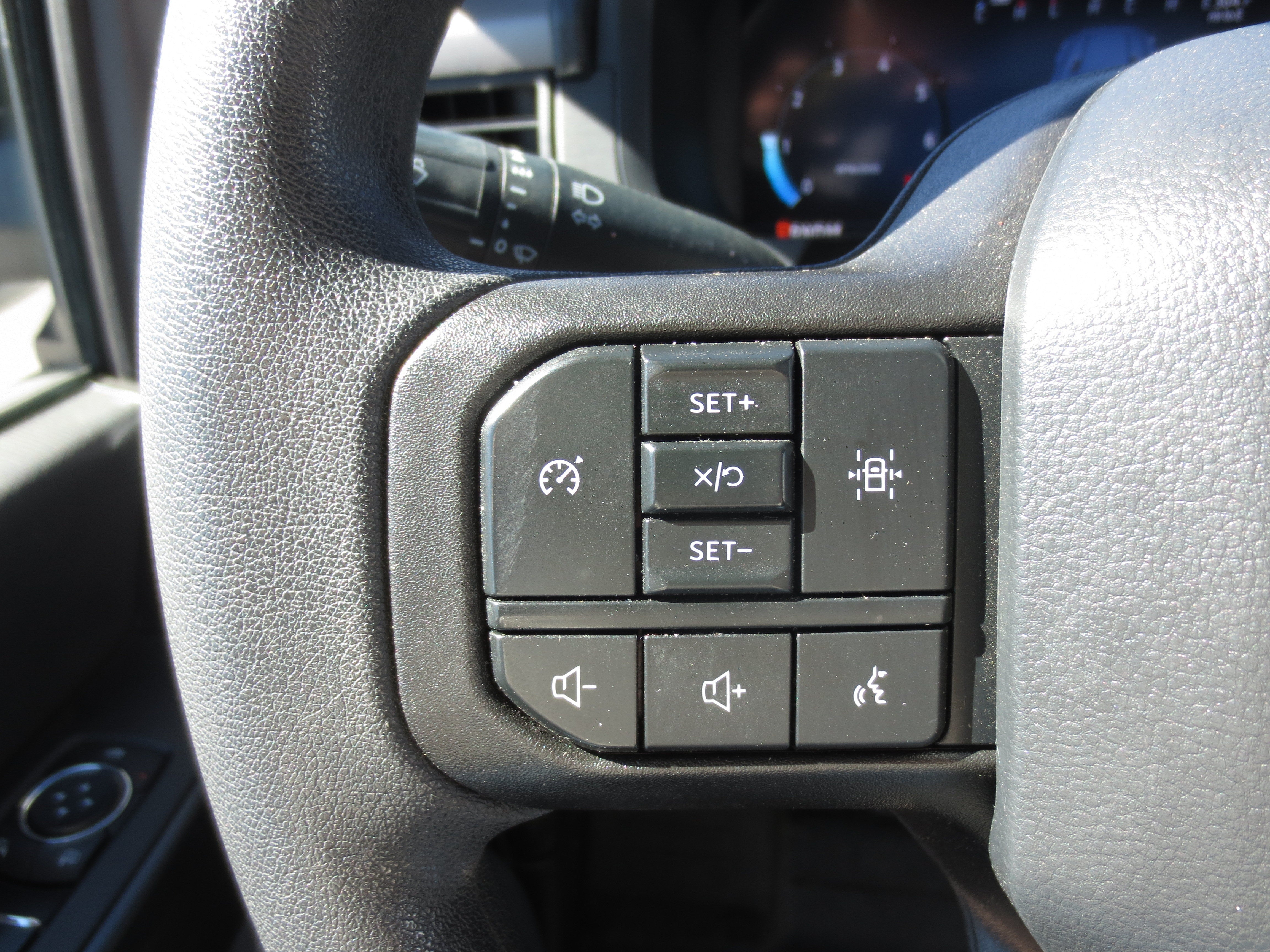 2025 Ford F-150 XL Hybrid