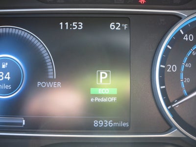 2025 Nissan LEAF S
