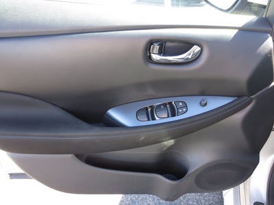2025 Nissan LEAF S