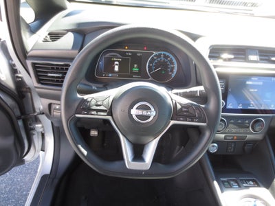 2025 Nissan LEAF S