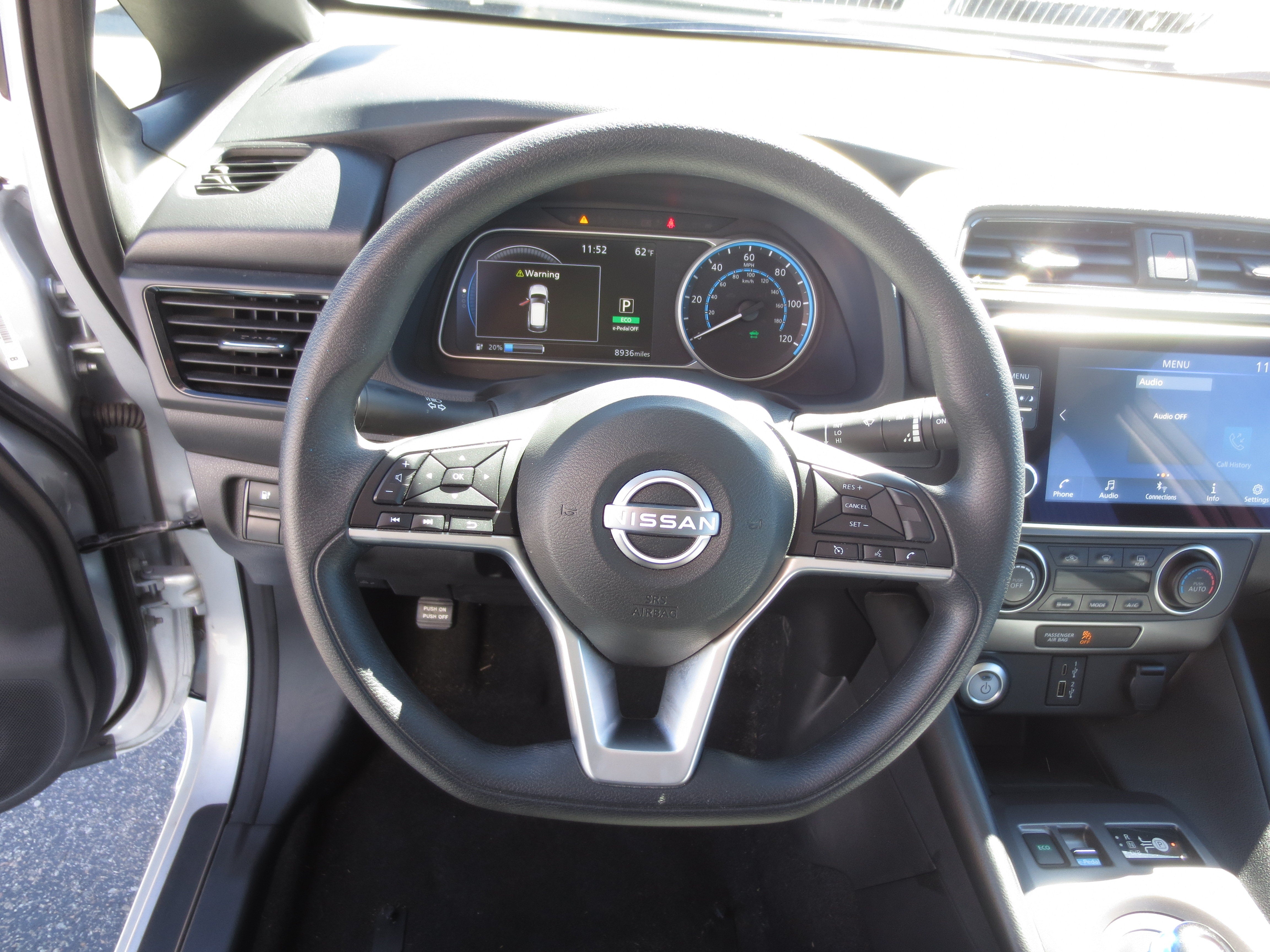 2025 Nissan LEAF S