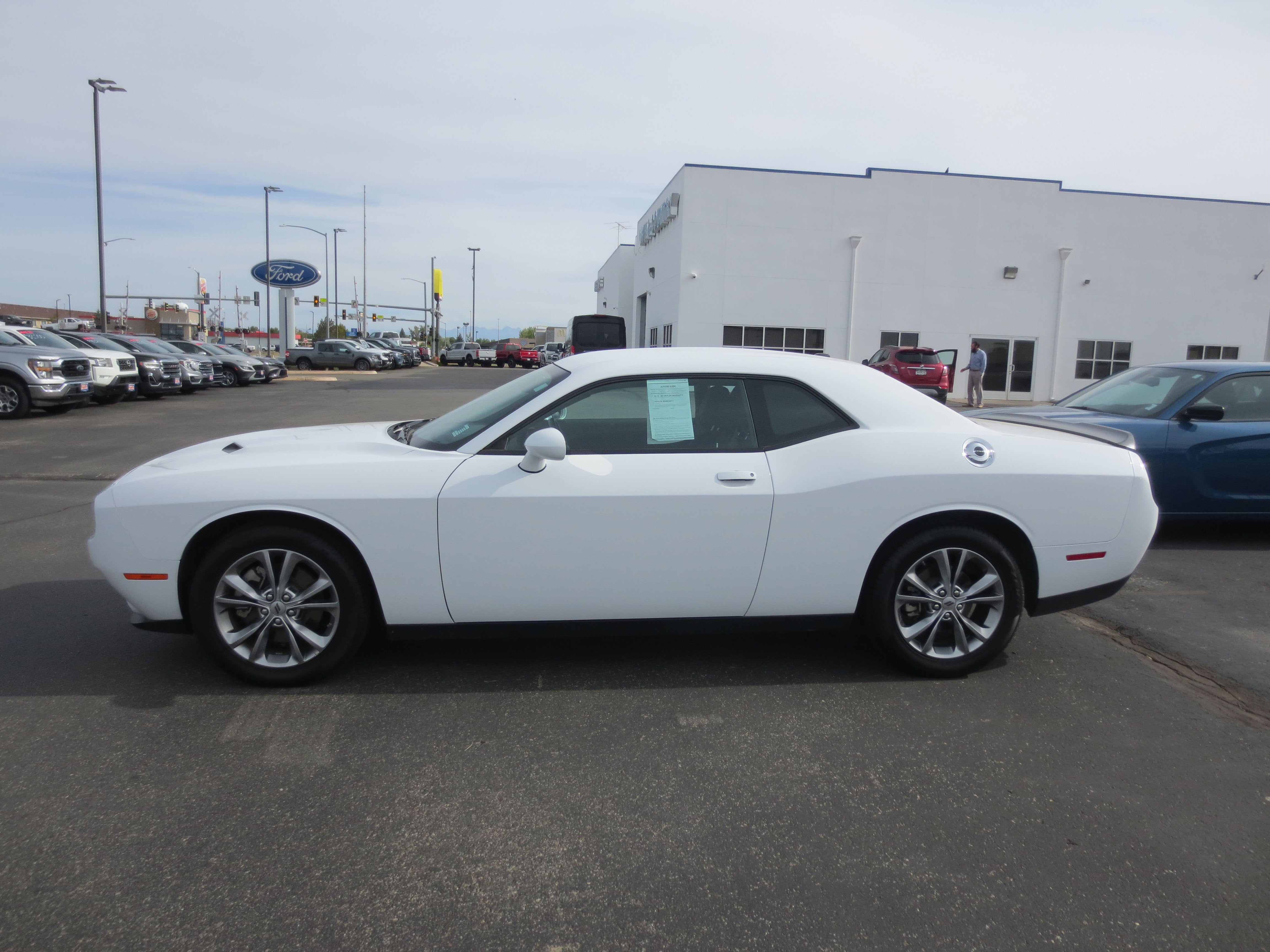2023 Dodge Challenger SXT