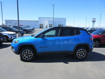 2025 Jeep Compass Trailhawk