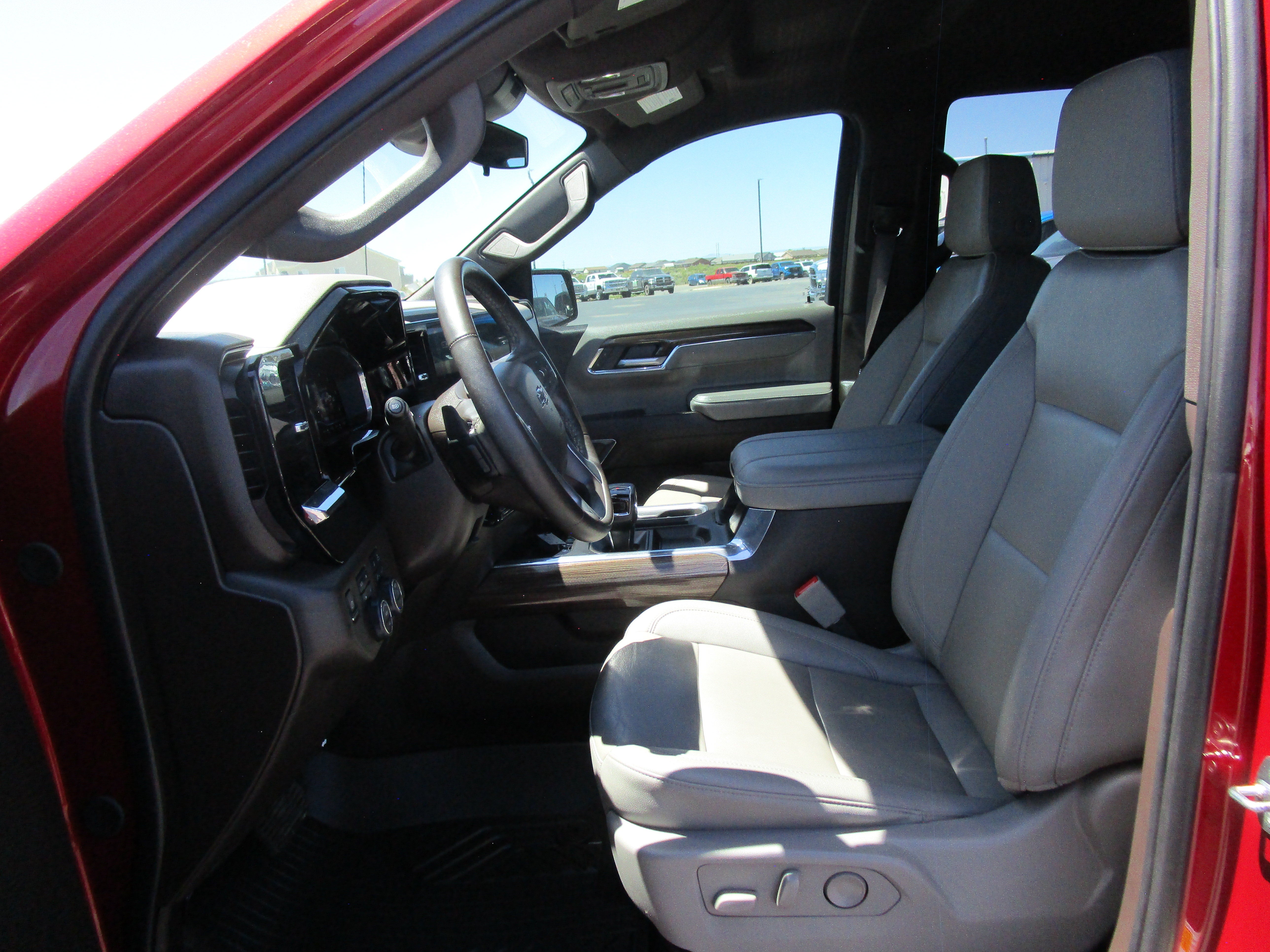 2024 Chevrolet Silverado 1500 LT Trail Boss