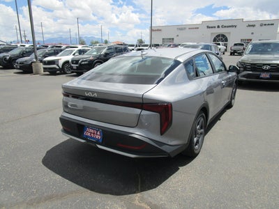 2025 Kia K4 LXS