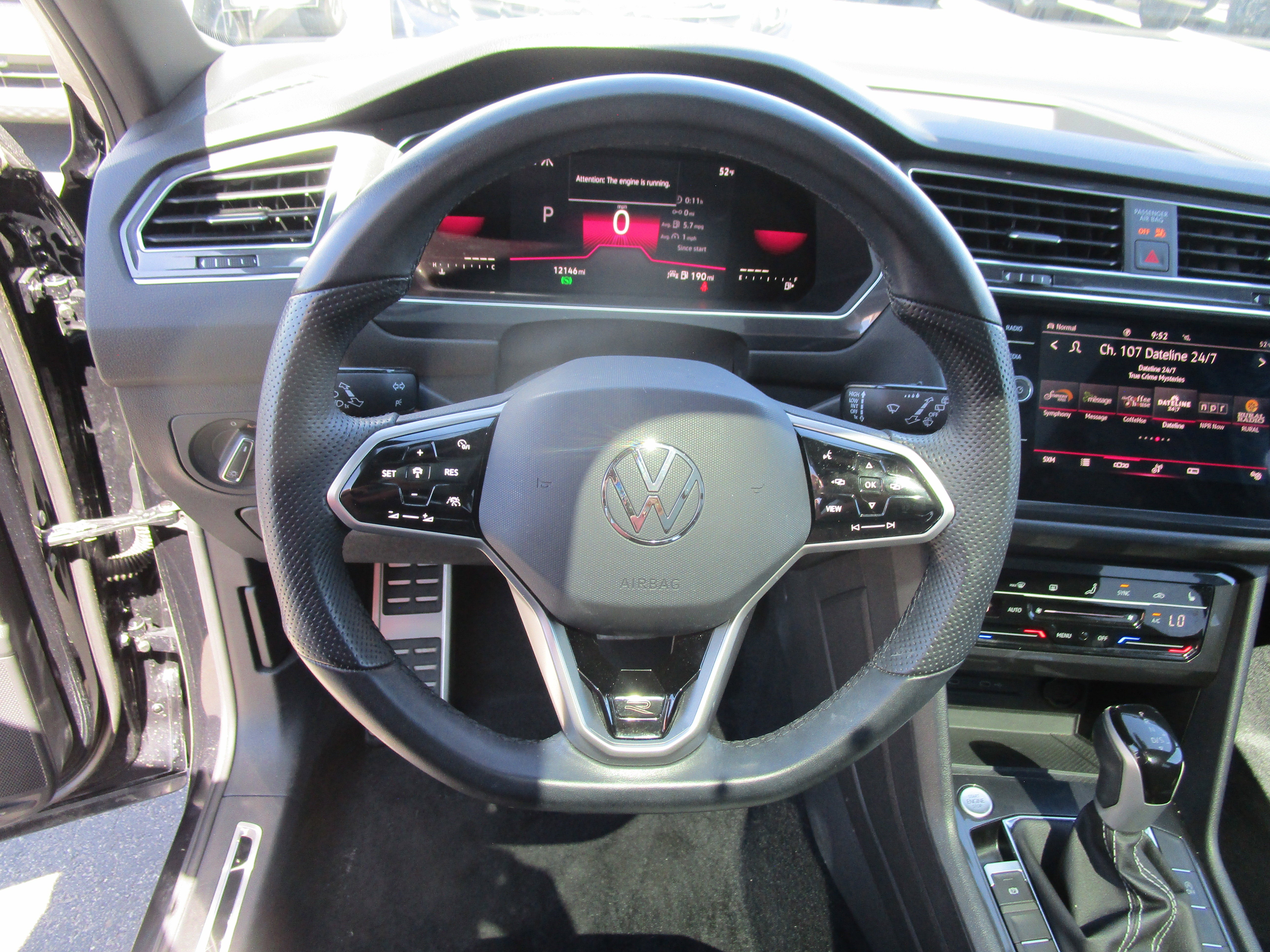 2023 Volkswagen Tiguan SE R-Line Black