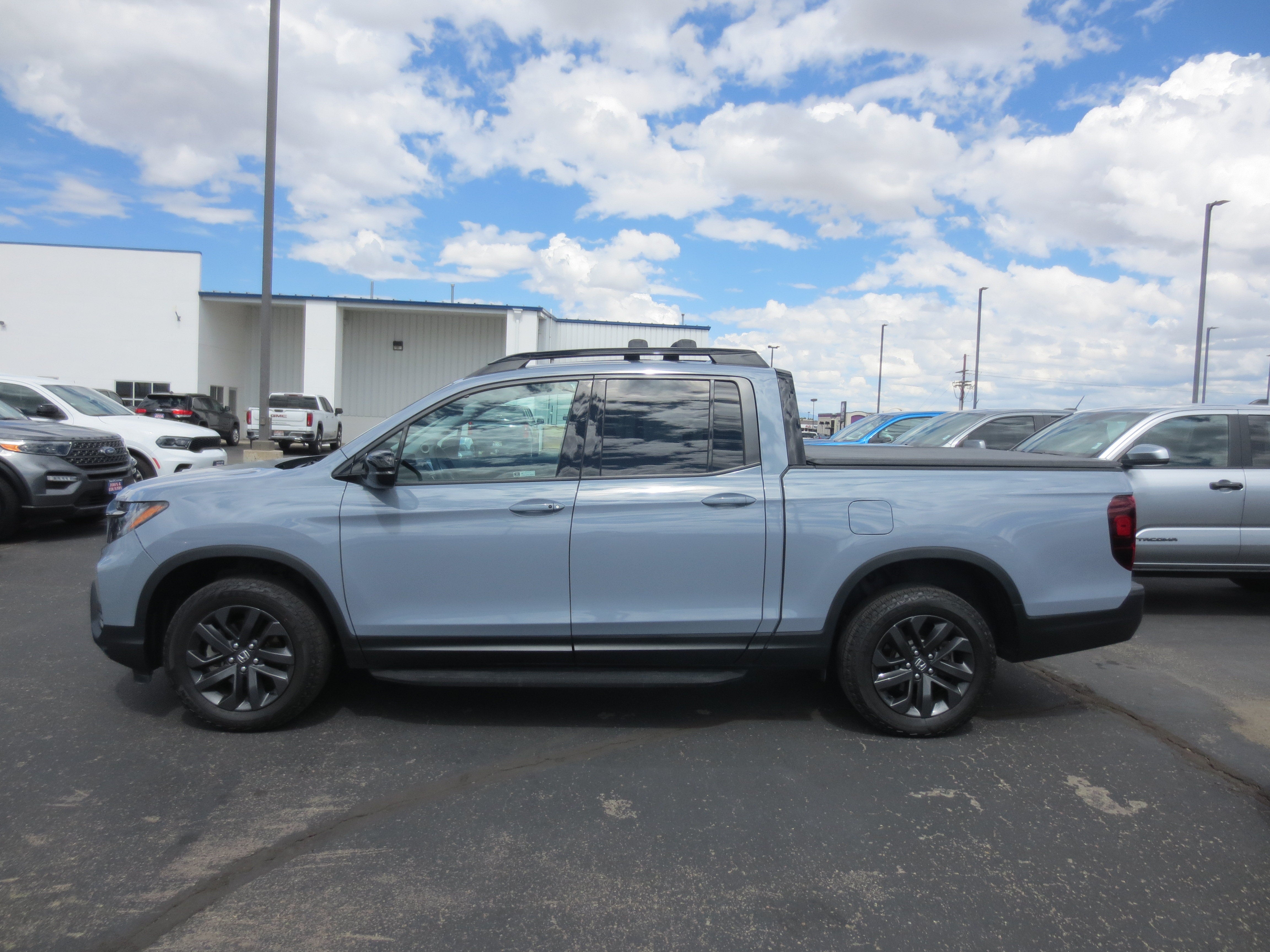 2023 Honda Ridgeline Sport