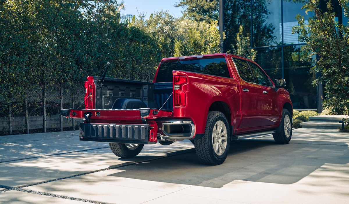 Town and Country Car and Truck Center in Alamosa CO